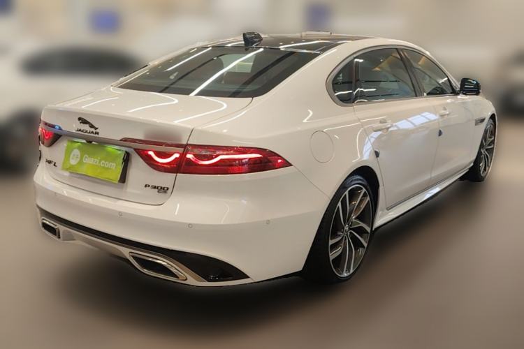 Used Jaguar XFL 2024 2.0T P300 Four-Wheel Drive Flagship Sport Gold Edition Rear Right 45 Deg