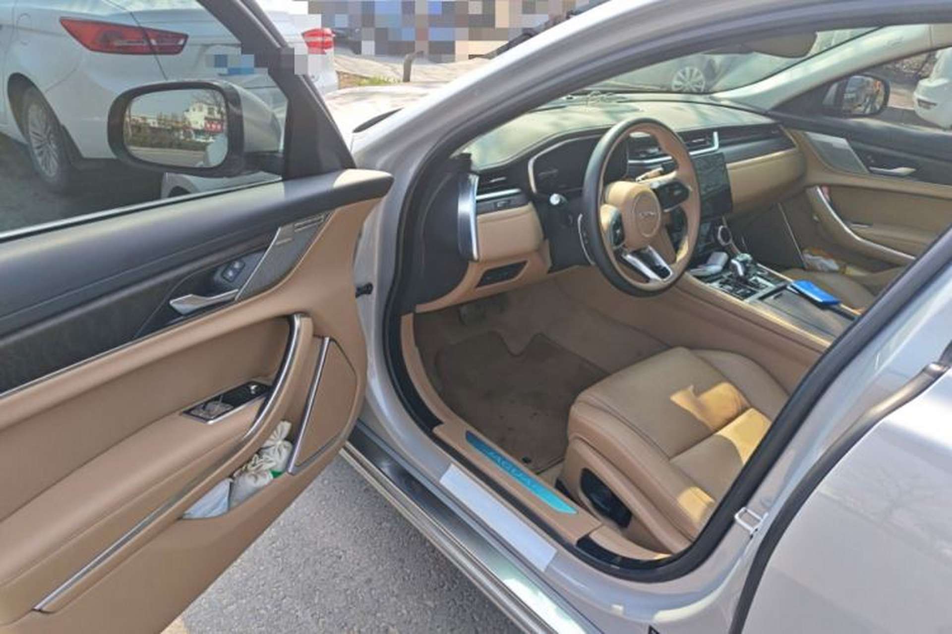 Used Jaguar XFL 2024 2.0T P250 Two-Wheel Drive Prestige Luxury Edition Driver Seat