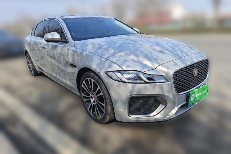 Used Jaguar XFL 2024 2.0T P250 Two-Wheel Drive Prestige Luxury Edition Front Right 45 Deg