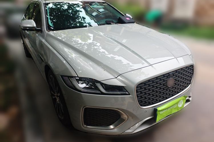Used Jaguar XFL 2024 2.0T P250 Two-Wheel Drive Prestige Luxury Edition Front Right 45 Deg