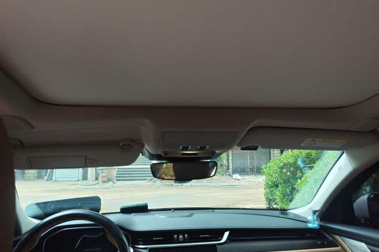 Used Jaguar XFL 2024 2.0T P250 Two-Wheel Drive Prestige Luxury Edition Headliner