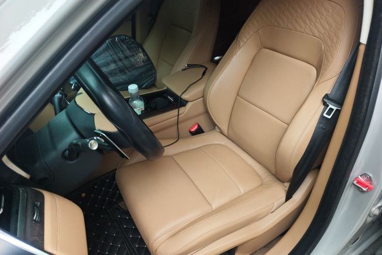 Used Jaguar XFL 2024 2.0T P250 Two-Wheel Drive Prestige Luxury Edition Left Front Seat