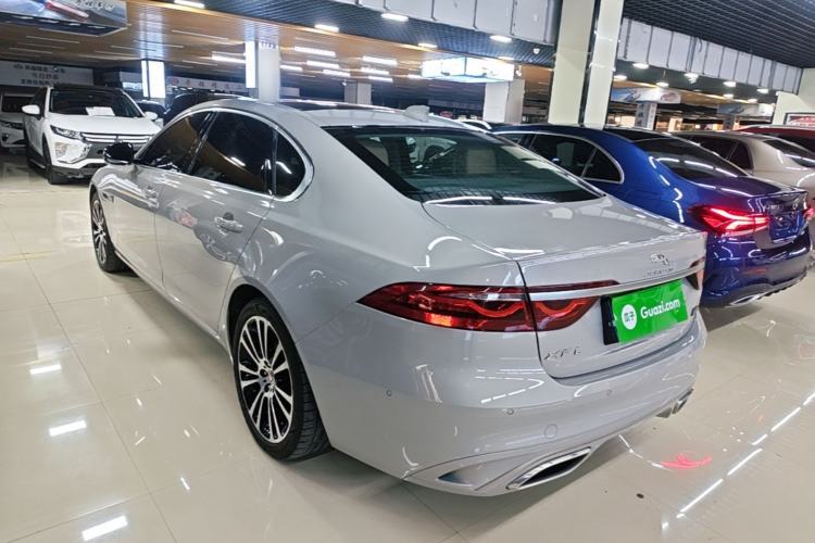 Used Jaguar XFL 2024 2.0T P250 Two-Wheel Drive Prestige Luxury Edition Rear Left 45 Deg