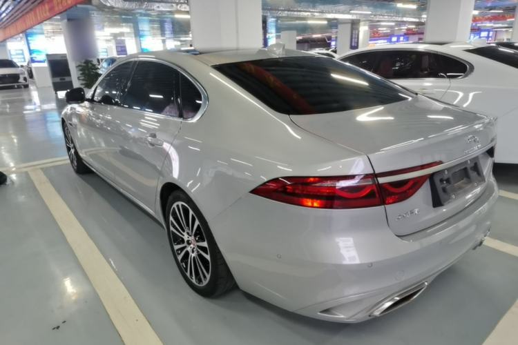 Used Jaguar XFL 2024 2.0T P250 Two-Wheel Drive Prestige Luxury Edition Rear Left 45 Deg