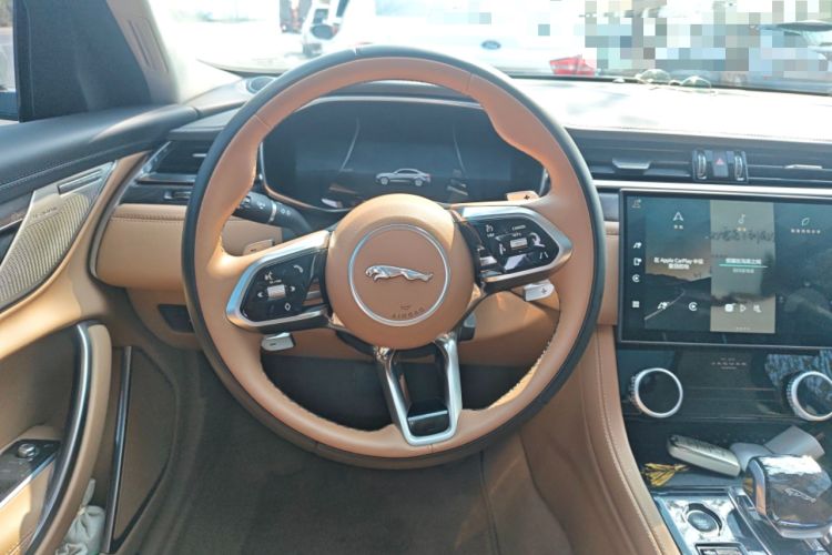 Used Jaguar XFL 2024 2.0T P250 Two-Wheel Drive Prestige Luxury Edition Steering Wheel