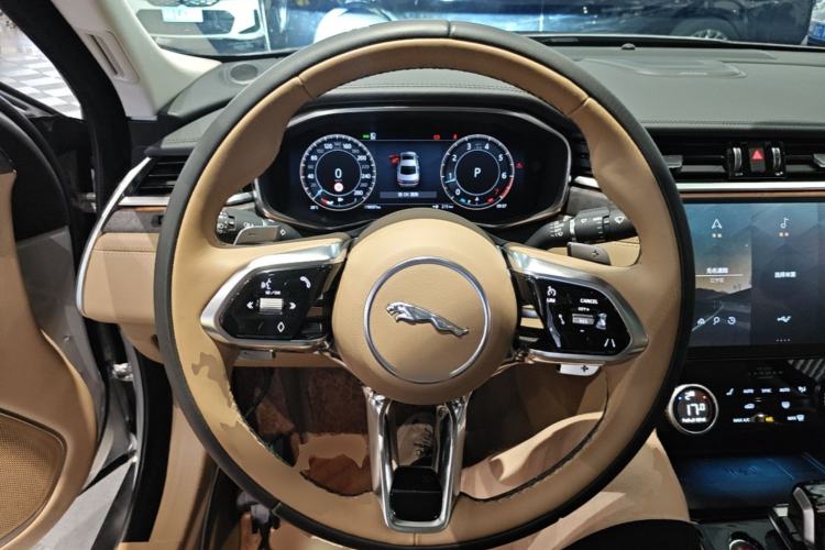 Used Jaguar XFL 2024 2.0T P250 Two-Wheel Drive Prestige Luxury Edition Steering Wheel