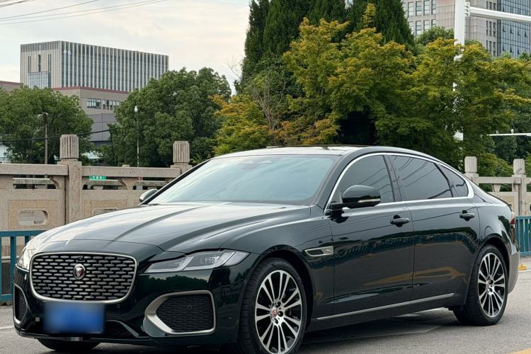 Used Jaguar XFL 2024 2.0T P250 Two-Wheel Drive Prestige Luxury Edition Guazi used car, China used car export, Used car for sale, Used cars, Cheapest cars for sale