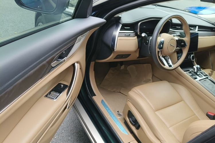 Used Jaguar XFL 2024 2.0T P250 Two-Wheel Drive Prestige Luxury Edition Driver Seat