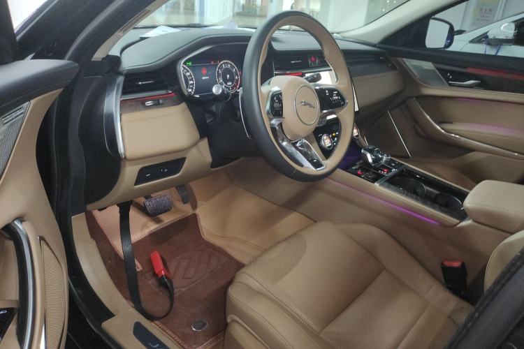 Used Jaguar XFL 2024 2.0T P250 Two-Wheel Drive Prestige Luxury Edition Driver Seat