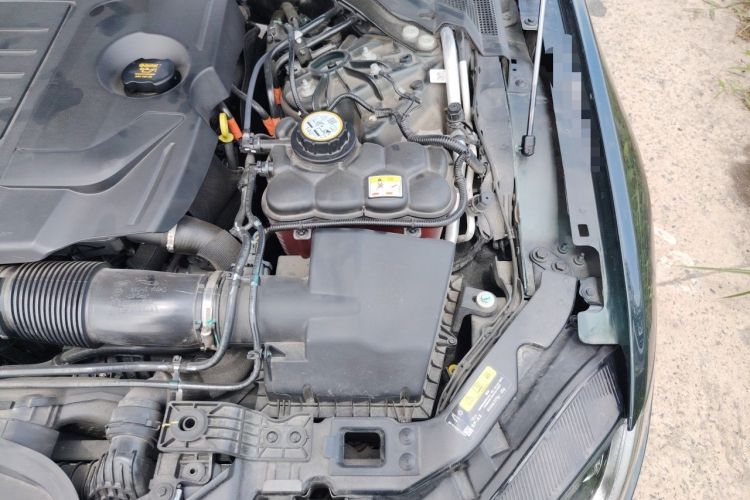 Used Jaguar XFL 2024 2.0T P250 Two-Wheel Drive Prestige Luxury Edition Engine Bay Left