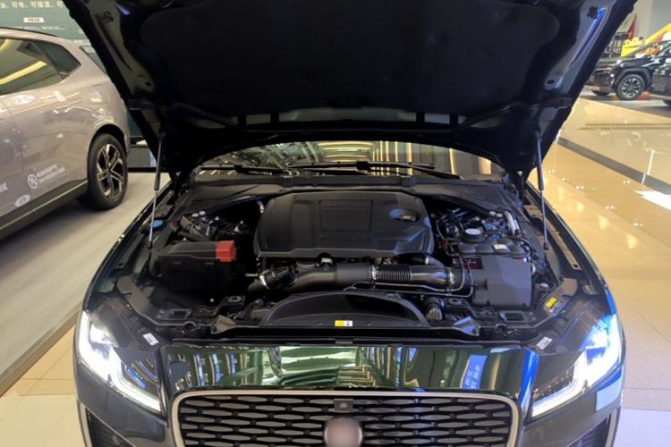 Used Jaguar XFL 2024 2.0T P250 Two-Wheel Drive Prestige Luxury Edition Engine Bay