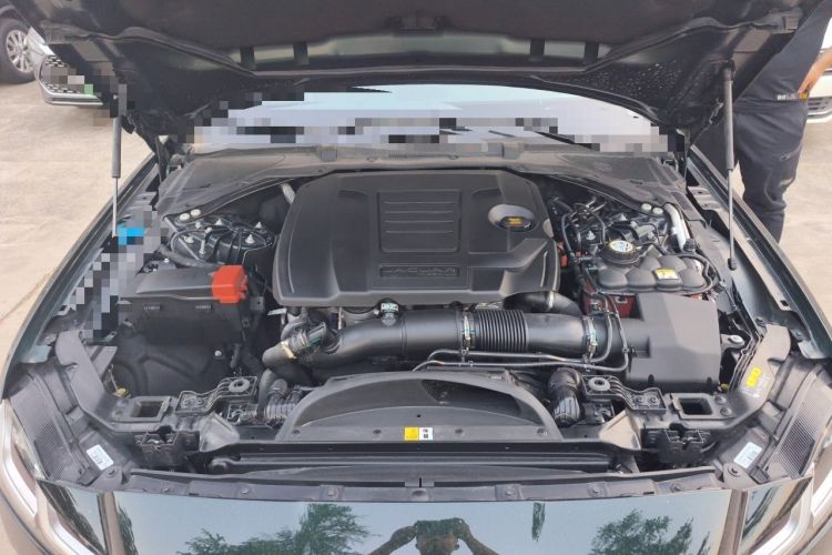 Used Jaguar XFL 2024 2.0T P250 Two-Wheel Drive Prestige Luxury Edition Engine Bay