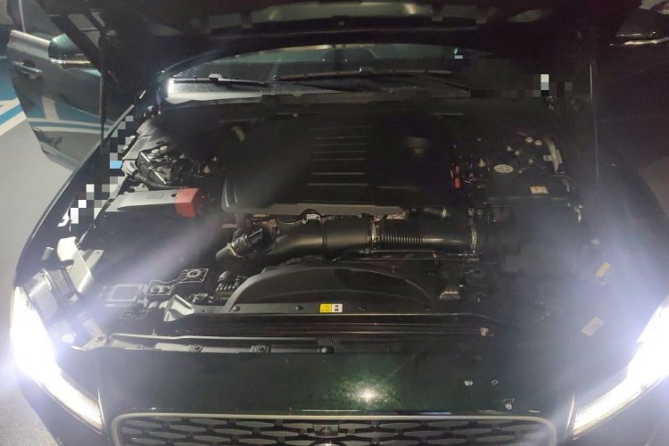 Used Jaguar XFL 2024 2.0T P250 Two-Wheel Drive Prestige Luxury Edition Engine Bay