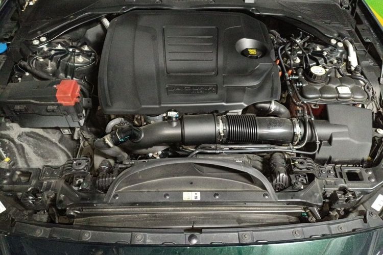 Used Jaguar XFL 2024 2.0T P250 Two-Wheel Drive Prestige Luxury Edition Engine Bay