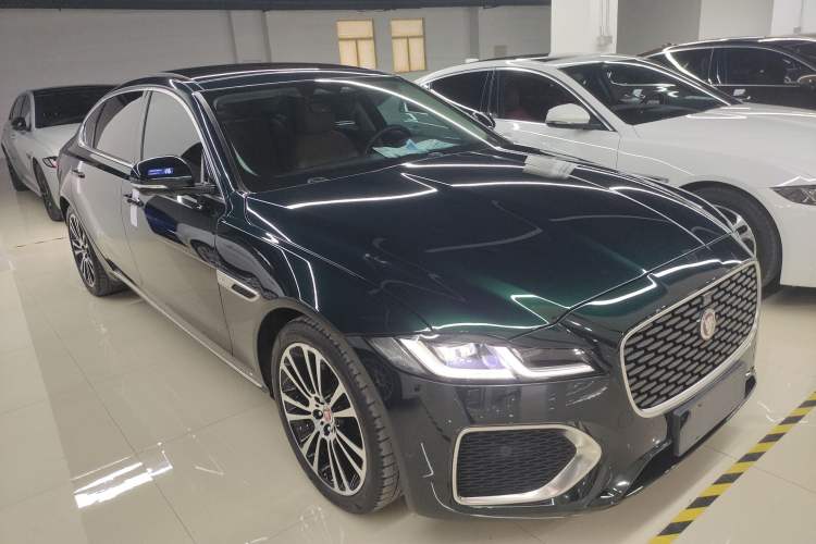 Used Jaguar XFL 2024 2.0T P250 Two-Wheel Drive Prestige Luxury Edition Exterior 1