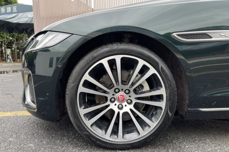 Used Jaguar XFL 2024 2.0T P250 Two-Wheel Drive Prestige Luxury Edition Exterior 1