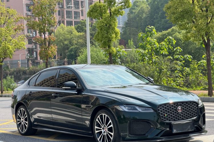 Used Jaguar XFL 2024 2.0T P250 Two-Wheel Drive Prestige Luxury Edition Exterior 2