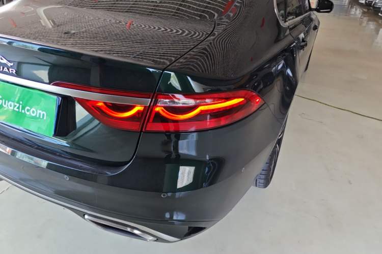 Used Jaguar XFL 2024 2.0T P250 Two-Wheel Drive Prestige Luxury Edition Exterior 3