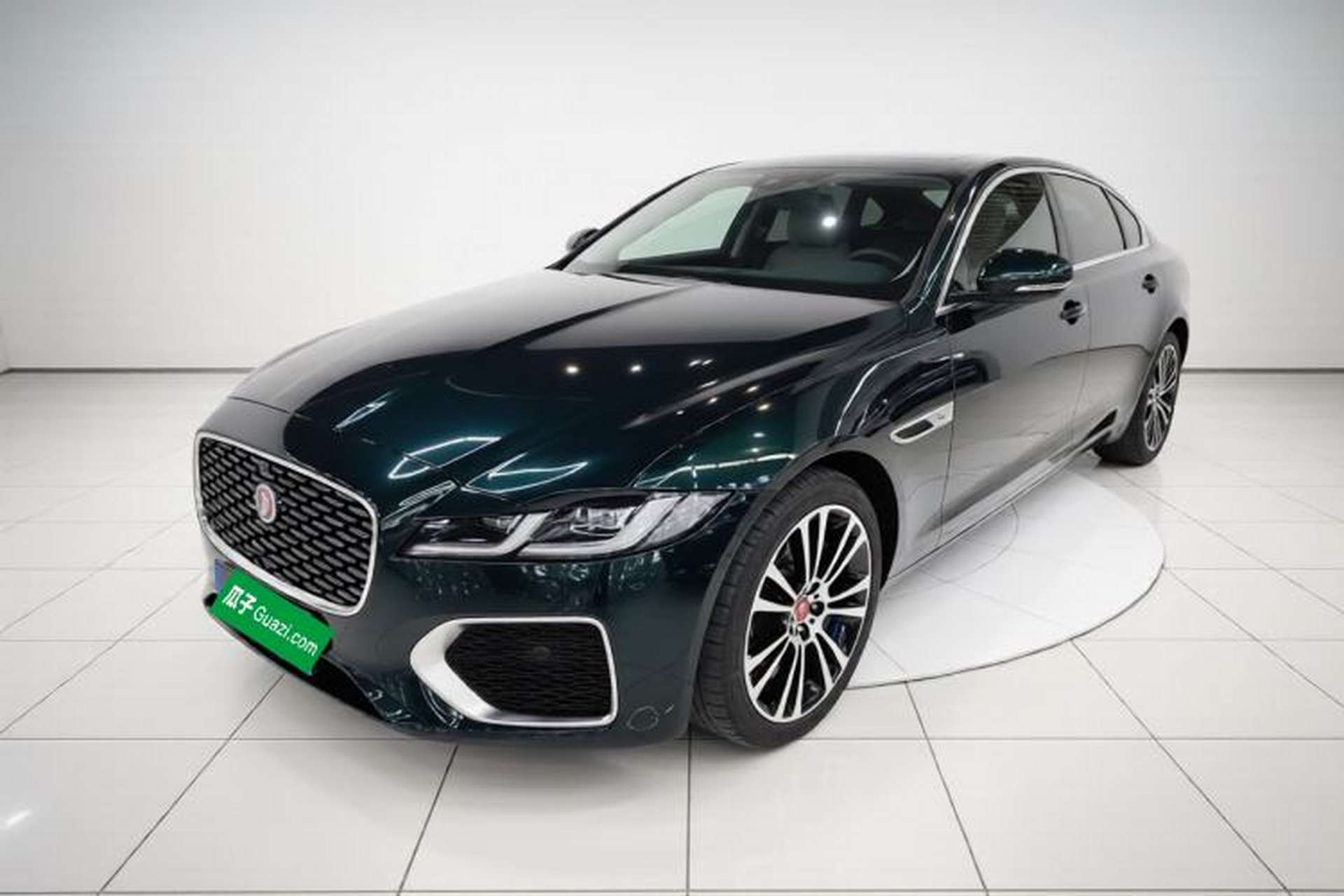 Used Jaguar XFL 2024 2.0T P250 Two-Wheel Drive Prestige Luxury Edition Front Left 45 Deg