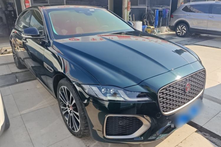 Used Jaguar XFL 2024 2.0T P250 Two-Wheel Drive Prestige Luxury Edition Front Right 45 Deg