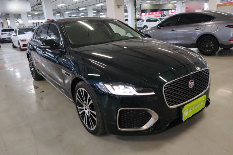 Used Jaguar XFL 2024 2.0T P250 Two-Wheel Drive Prestige Luxury Edition Front Right 45 Deg