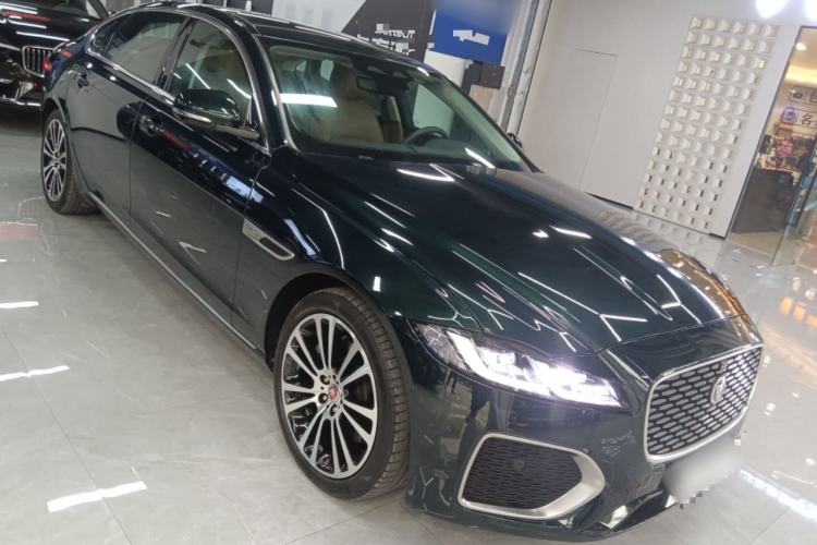 Used Jaguar XFL 2024 2.0T P250 Two-Wheel Drive Prestige Luxury Edition Front Right 45 Deg