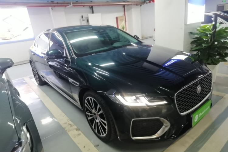 Used Jaguar XFL 2024 2.0T P250 Two-Wheel Drive Prestige Luxury Edition Front Right 45 Deg
