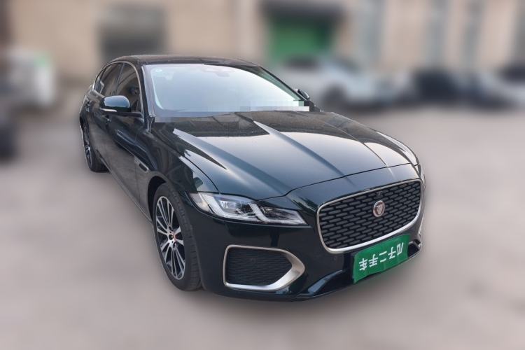 Used Jaguar XFL 2024 2.0T P250 Two-Wheel Drive Prestige Luxury Edition Front Right 45 Deg