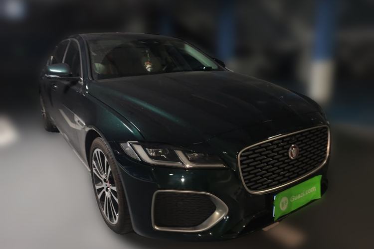 Used Jaguar XFL 2024 2.0T P250 Two-Wheel Drive Prestige Luxury Edition Front Right 45 Deg