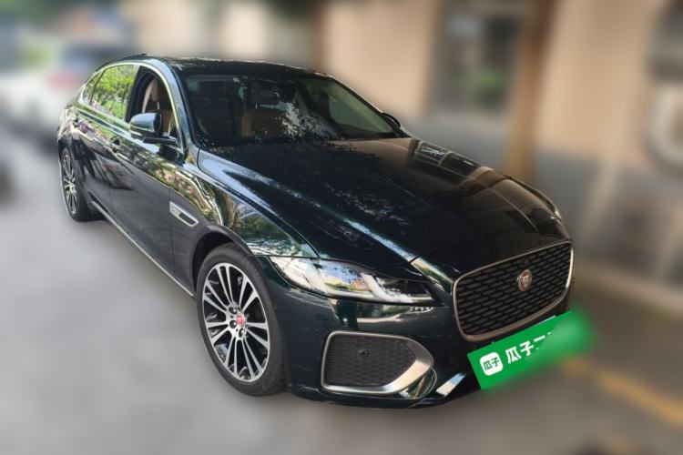 Used Jaguar XFL 2024 2.0T P250 Two-Wheel Drive Prestige Luxury Edition Front Right 45 Deg