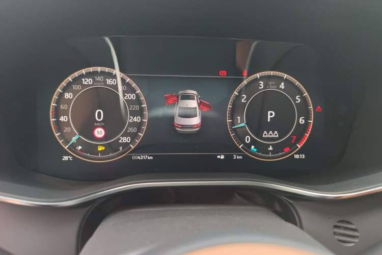 Used Jaguar XFL 2024 2.0T P250 Two-Wheel Drive Prestige Luxury Edition Instrument Cluster