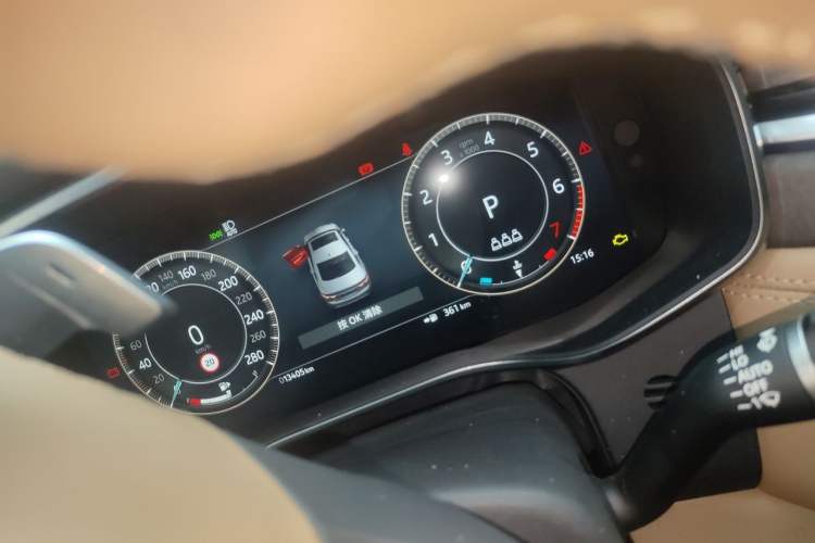 Used Jaguar XFL 2024 2.0T P250 Two-Wheel Drive Prestige Luxury Edition Instrument Cluster
