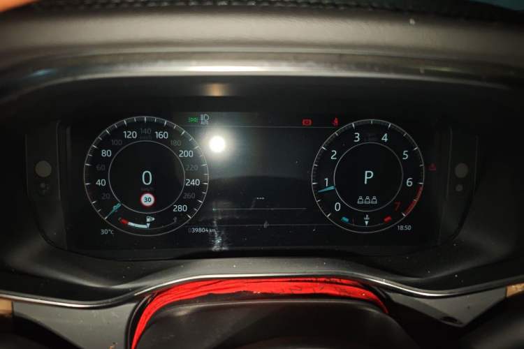 Used Jaguar XFL 2024 2.0T P250 Two-Wheel Drive Prestige Luxury Edition Instrument Cluster