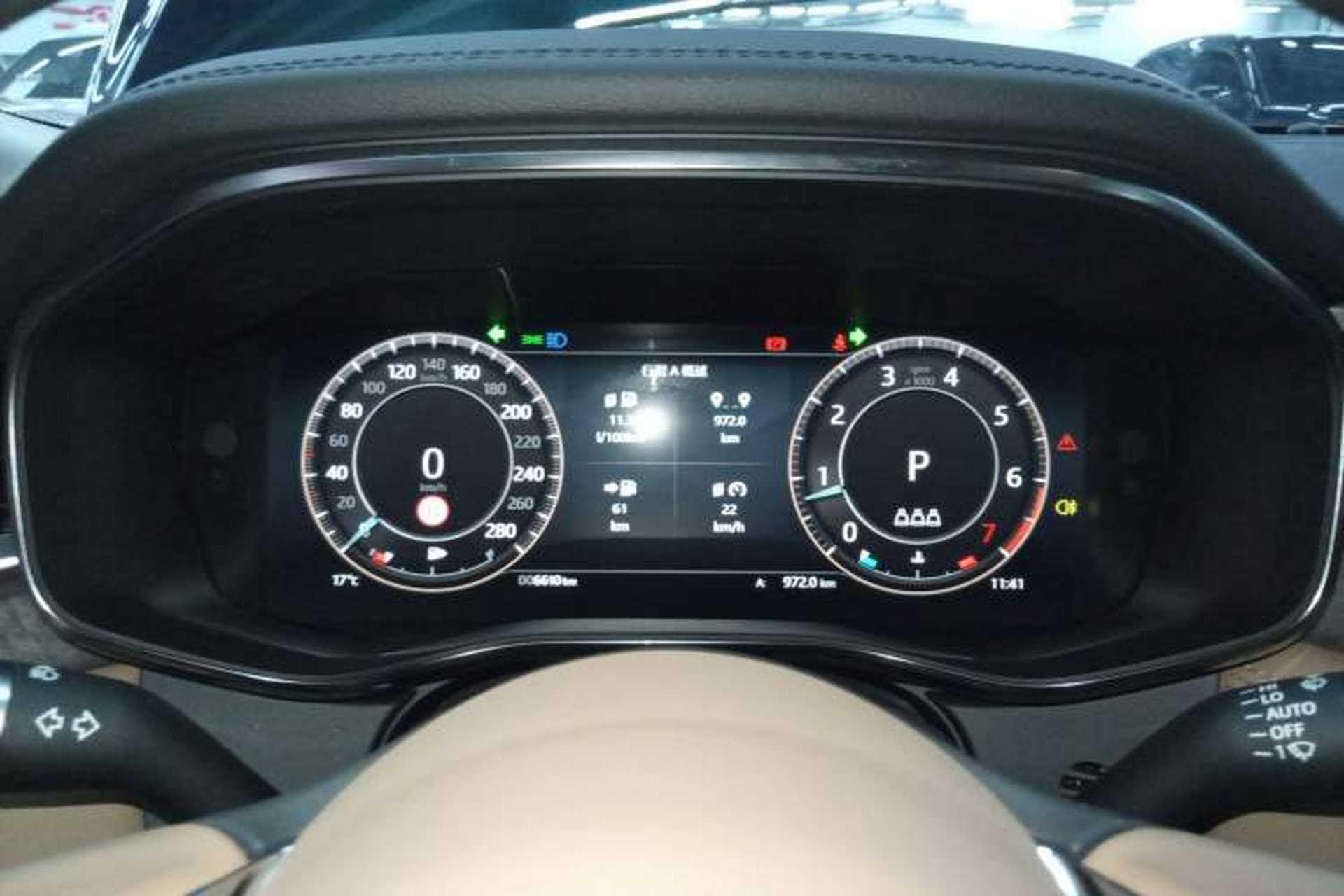Used Jaguar XFL 2024 2.0T P250 Two-Wheel Drive Prestige Luxury Edition Instrument Cluster