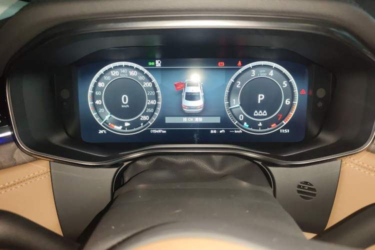 Used Jaguar XFL 2024 2.0T P250 Two-Wheel Drive Prestige Luxury Edition Instrument Cluster