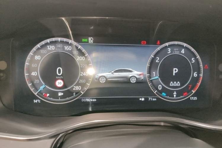 Used Jaguar XFL 2024 2.0T P250 Two-Wheel Drive Prestige Luxury Edition Instrument Cluster