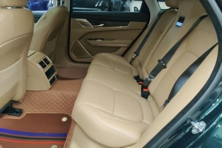 Used Jaguar XFL 2024 2.0T P250 Two-Wheel Drive Prestige Luxury Edition Interior 4
