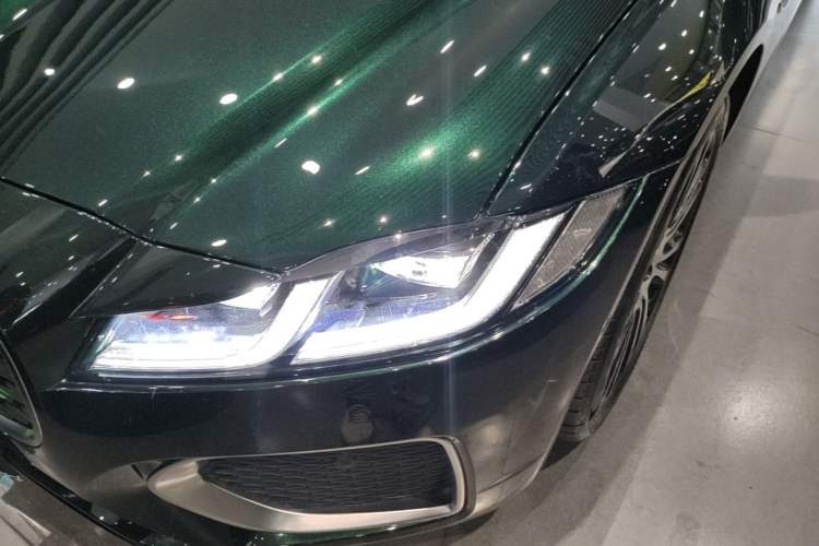 Used Jaguar XFL 2024 2.0T P250 Two-Wheel Drive Prestige Luxury Edition Left Front Headlight