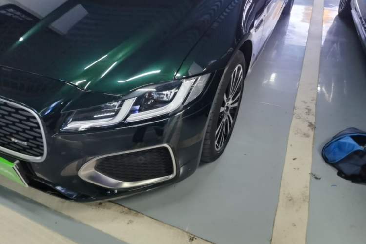 Used Jaguar XFL 2024 2.0T P250 Two-Wheel Drive Prestige Luxury Edition Left Front Headlight