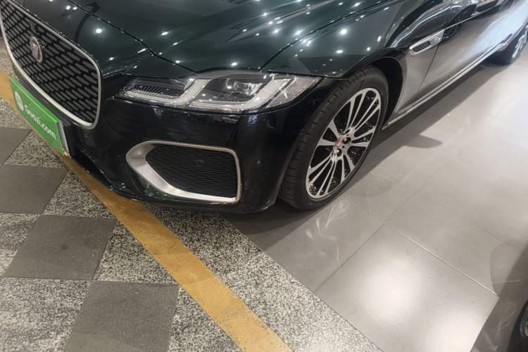 Used Jaguar XFL 2024 2.0T P250 Two-Wheel Drive Prestige Luxury Edition Left Front Headlight