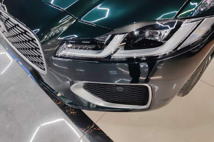 Used Jaguar XFL 2024 2.0T P250 Two-Wheel Drive Prestige Luxury Edition Left Front Headlight