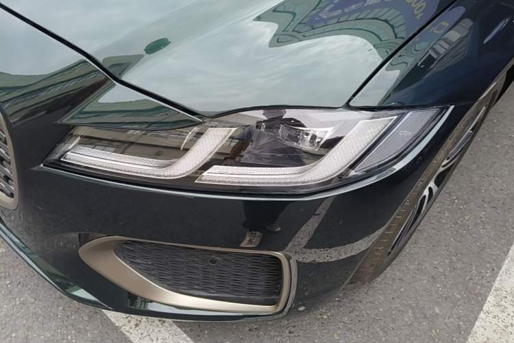 Used Jaguar XFL 2024 2.0T P250 Two-Wheel Drive Prestige Luxury Edition Left Front Headlight