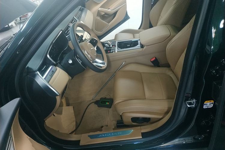 Used Jaguar XFL 2024 2.0T P250 Two-Wheel Drive Prestige Luxury Edition Left Front Seat