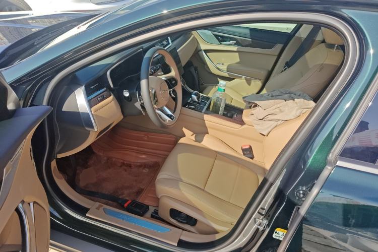 Used Jaguar XFL 2024 2.0T P250 Two-Wheel Drive Prestige Luxury Edition Left Front Seat