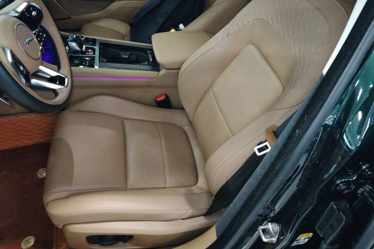 Used Jaguar XFL 2024 2.0T P250 Two-Wheel Drive Prestige Luxury Edition Left Front Seat