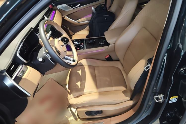 Used Jaguar XFL 2024 2.0T P250 Two-Wheel Drive Prestige Luxury Edition Left Front Seat