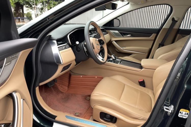 Used Jaguar XFL 2024 2.0T P250 Two-Wheel Drive Prestige Luxury Edition Left Front Seat