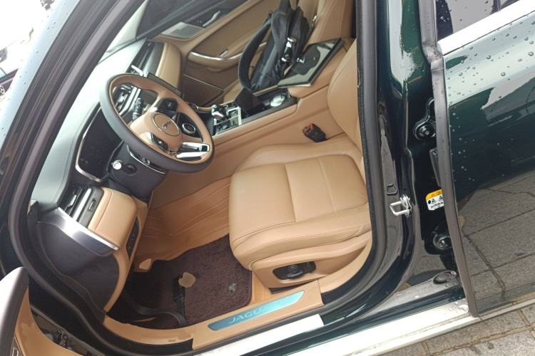 Used Jaguar XFL 2024 2.0T P250 Two-Wheel Drive Prestige Luxury Edition Left Front Seat
