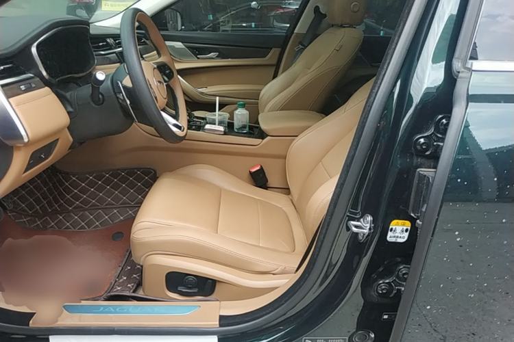 Used Jaguar XFL 2024 2.0T P250 Two-Wheel Drive Prestige Luxury Edition Left Front Seat