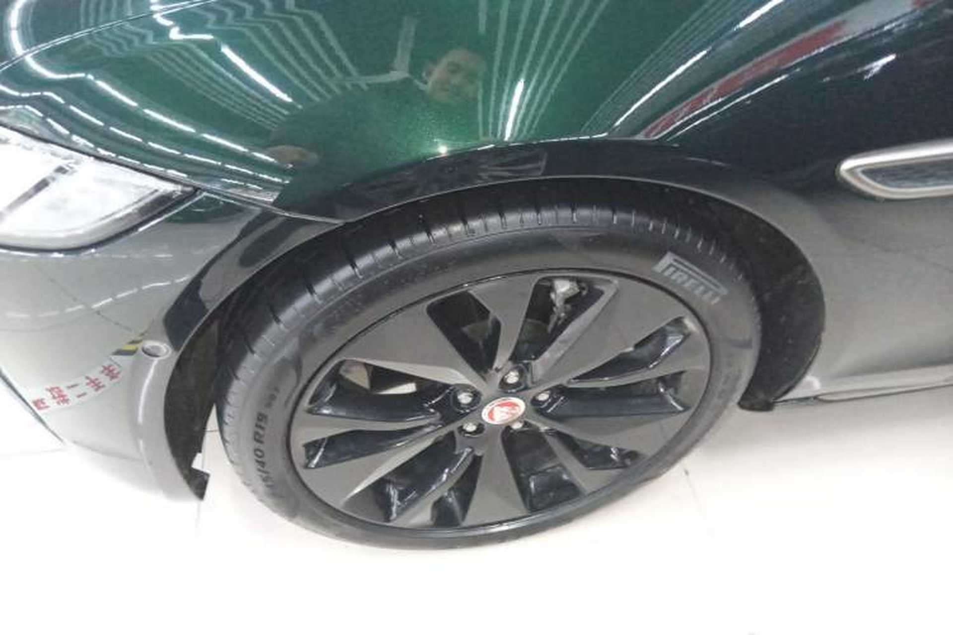 Used Jaguar XFL 2024 2.0T P250 Two-Wheel Drive Prestige Luxury Edition Left Front Wheel Hub